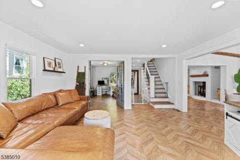 9 Lawnwood Avenue Newton NJ 07860