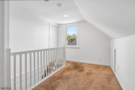 239 Bradford Avenue Linden NJ 07036