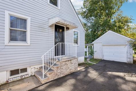 239 Bradford Avenue Linden NJ 07036