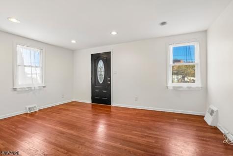 239 Bradford Avenue Linden NJ 07036