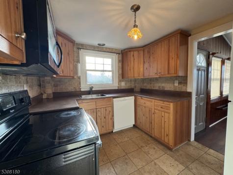 13 Log Cabin Terrace Sparta NJ 07871