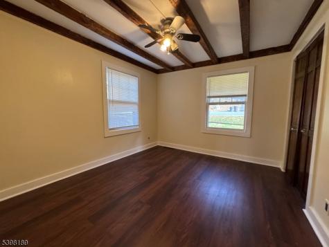 13 Log Cabin Terrace Sparta NJ 07871