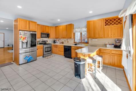 20 Center Street Butler NJ 07405