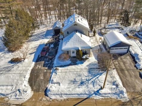 20 Center Street Butler NJ 07405