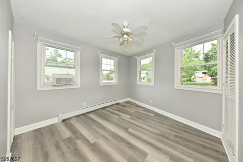 221 Lakeview Drive Ridgewood Village NJ 07450