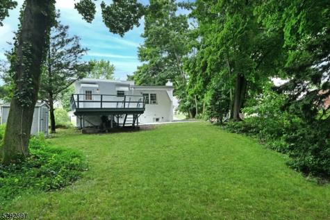 221 Lakeview Drive Ridgewood Village NJ 07450