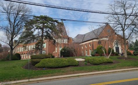 221 Lakeview Drive Ridgewood Village NJ 07450