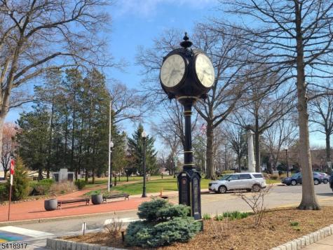 221 Lakeview Drive Ridgewood Village NJ 07450