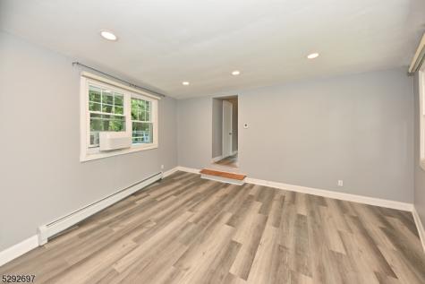 221 Lakeview Drive Ridgewood Village NJ 07450