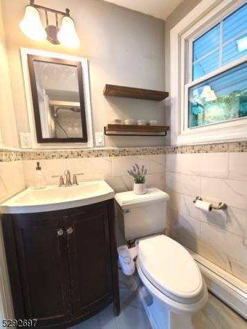 221 Lakeview Drive Ridgewood Village NJ 07450