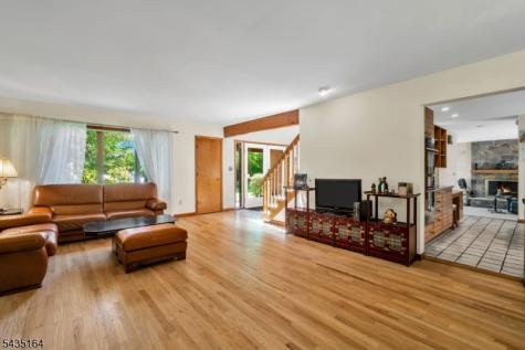 20 Heather Lane Bernards NJ 07920