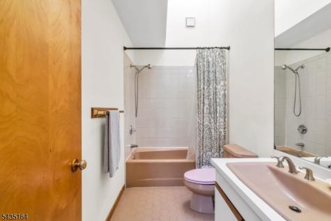 20 Heather Lane Bernards NJ 07920