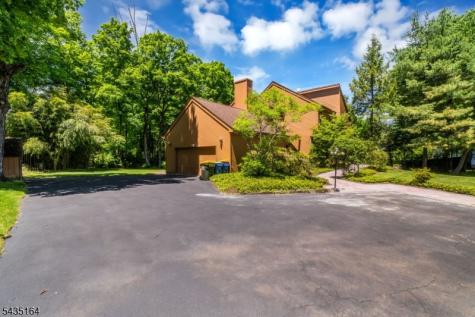 20 Heather Lane Bernards NJ 07920