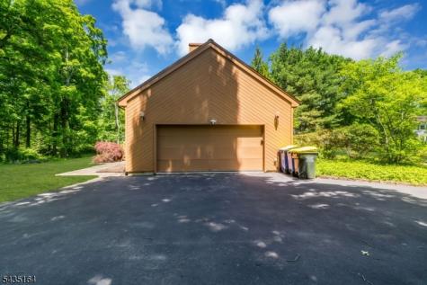 20 Heather Lane Bernards NJ 07920
