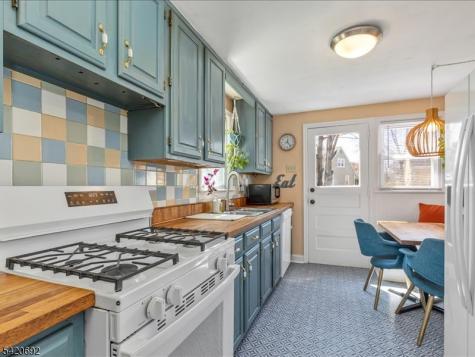 21 Mohawk Drive Cranford NJ 07016