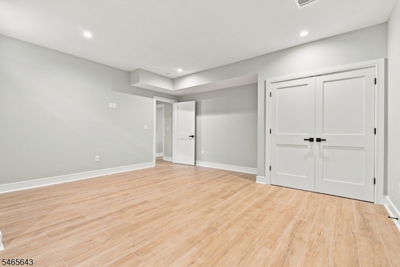 102 Liberty Corner Road Warren NJ 07059