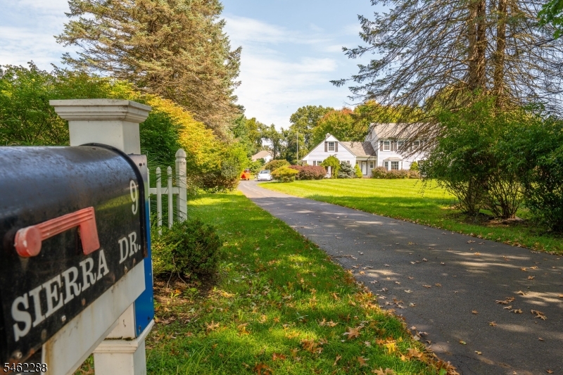 9 Sierra Drive Washington NJ 07830
