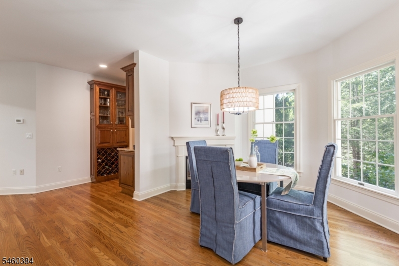 16 Trinity Place Warren NJ 07059