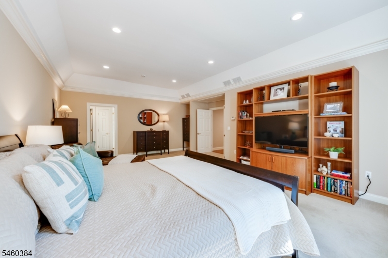 16 Trinity Place Warren NJ 07059