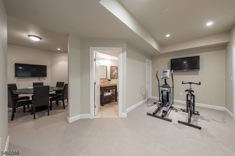 16 Trinity Place Warren NJ 07059