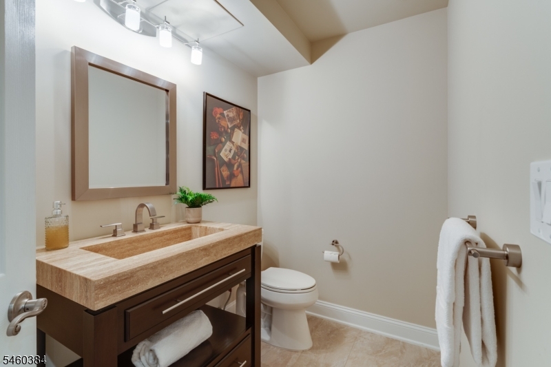 16 Trinity Place Warren NJ 07059