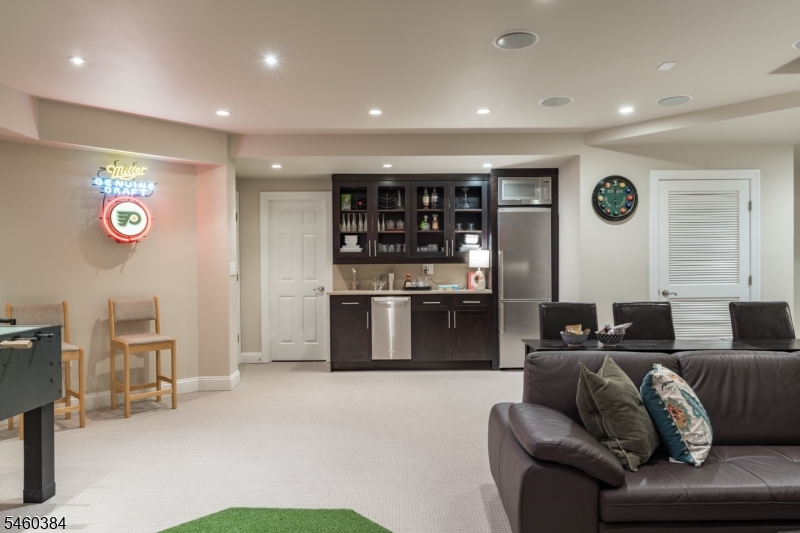 16 Trinity Place Warren NJ 07059