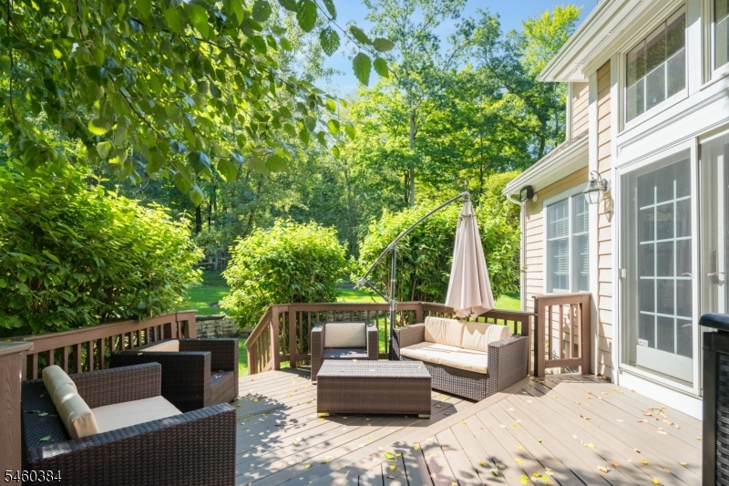 16 Trinity Place Warren NJ 07059