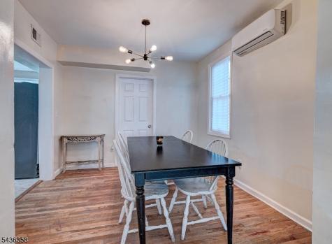 64 Norwood Street Newark NJ 07106