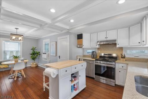 427 Willow Avenue Roselle Park NJ 07204