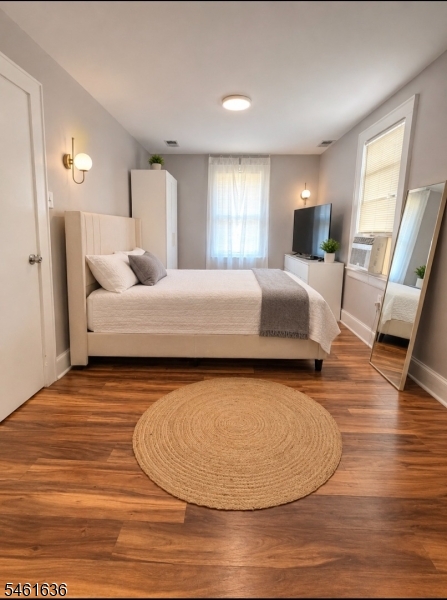 81 Delmar Place Irvington NJ 07111