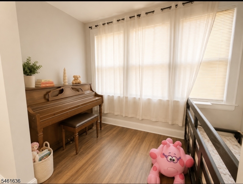 81 Delmar Place Irvington NJ 07111