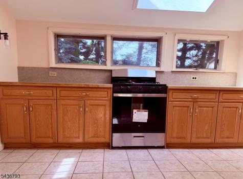 883 Milton Boulevard Rahway NJ 07065