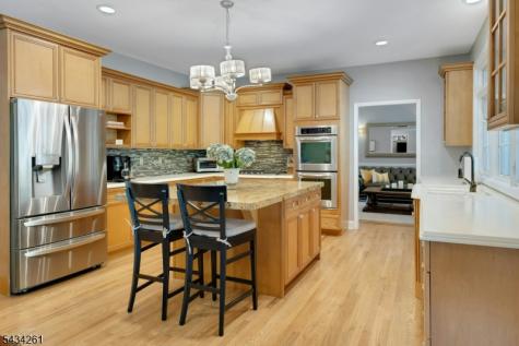 5 Coe Farm Road Mendham NJ 07945