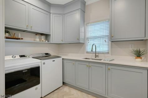 5 Coe Farm Road Mendham NJ 07945