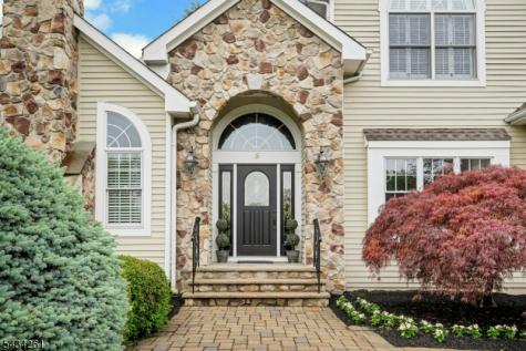 5 Coe Farm Road Mendham NJ 07945