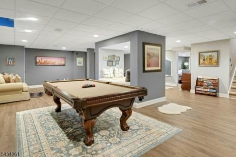 5 Coe Farm Road Mendham NJ 07945