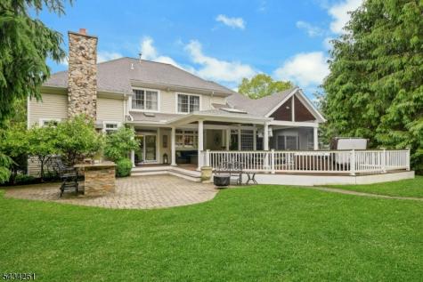 5 Coe Farm Road Mendham NJ 07945