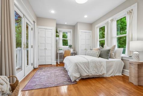 378 Park Street Montclair NJ 07043