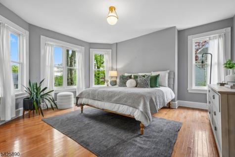 378 Park Street Montclair NJ 07043