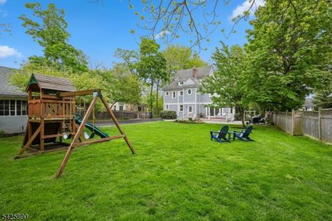 378 Park Street Montclair NJ 07043