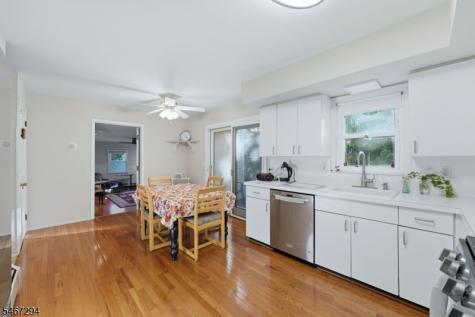 14 Whitaker Place West Caldwell NJ 07006