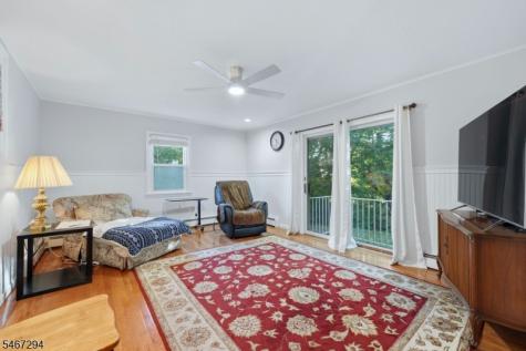 14 Whitaker Place West Caldwell NJ 07006