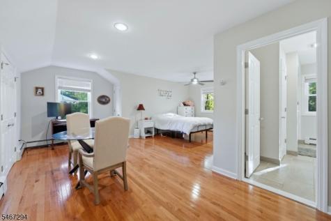 14 Whitaker Place West Caldwell NJ 07006