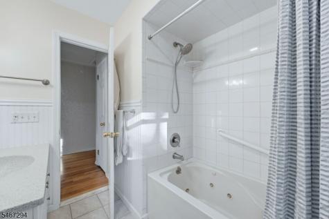 14 Whitaker Place West Caldwell NJ 07006