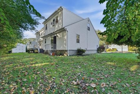 14 Whitaker Place West Caldwell NJ 07006