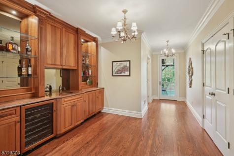 875 Larger Cross Road Bedminster NJ 07931