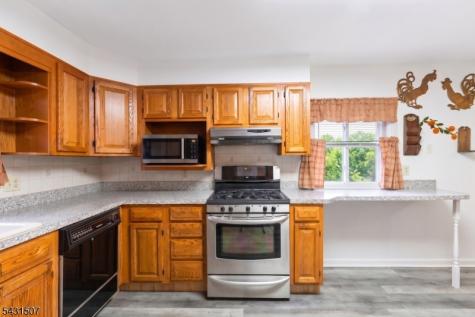 520 26TH Street Union NJ 07087