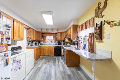 520 26TH Street Union NJ 07087