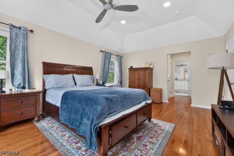 6 Chaucer Drive Clinton NJ 08801