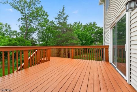 6 Chaucer Drive Clinton NJ 08801